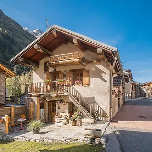 Colettine Chalet