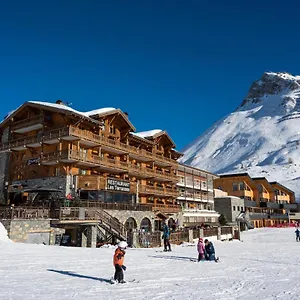 Le Levanna By Les Etincelles Tignes