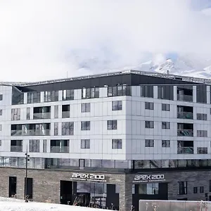 Apex2100 International Academy Tignes